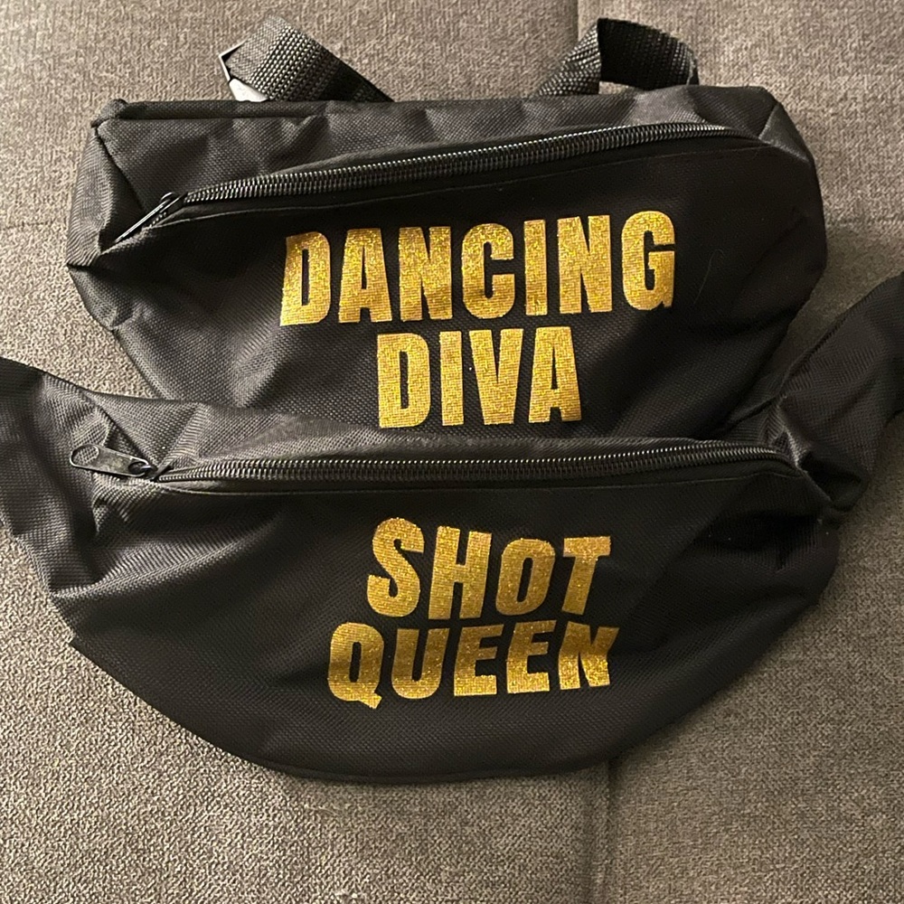 Fanny packs